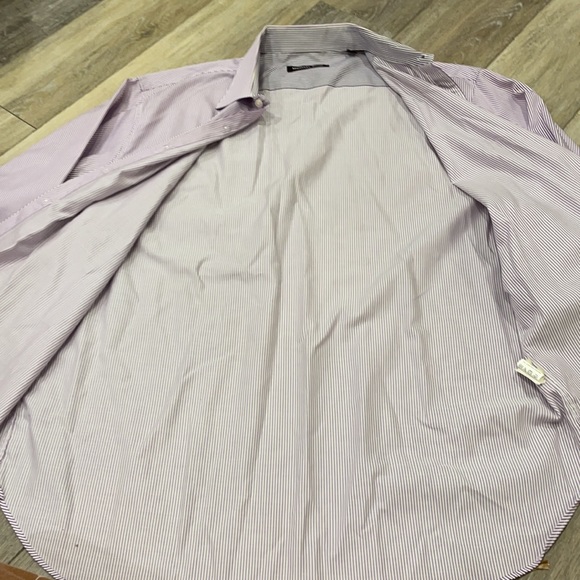 MK button down size 17 - Picture 7 of 7